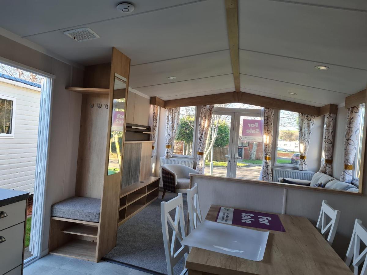 Caravan On Fantastic Site Dunbar Exteriör bild