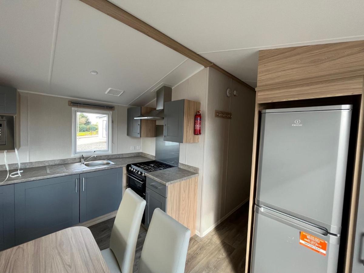 Caravan On Fantastic Site Dunbar Exteriör bild