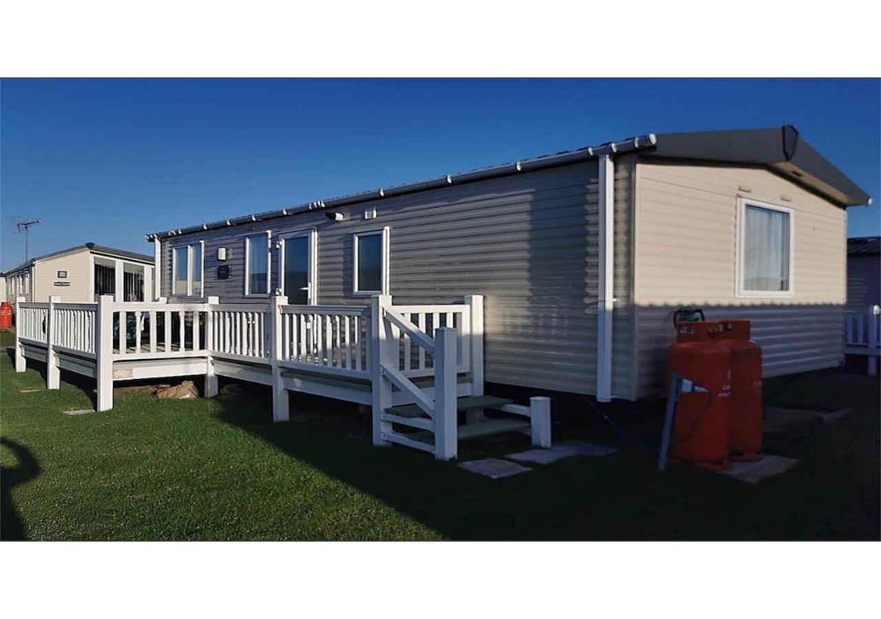 Caravan On Fantastic Site Dunbar Exteriör bild